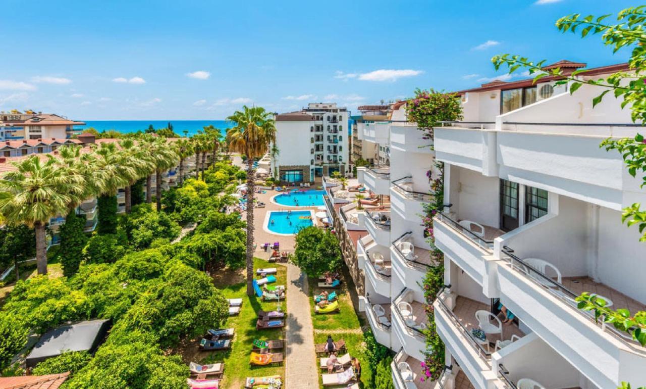 Boulevard Otel Αλάνια Εξωτερικό φωτογραφία