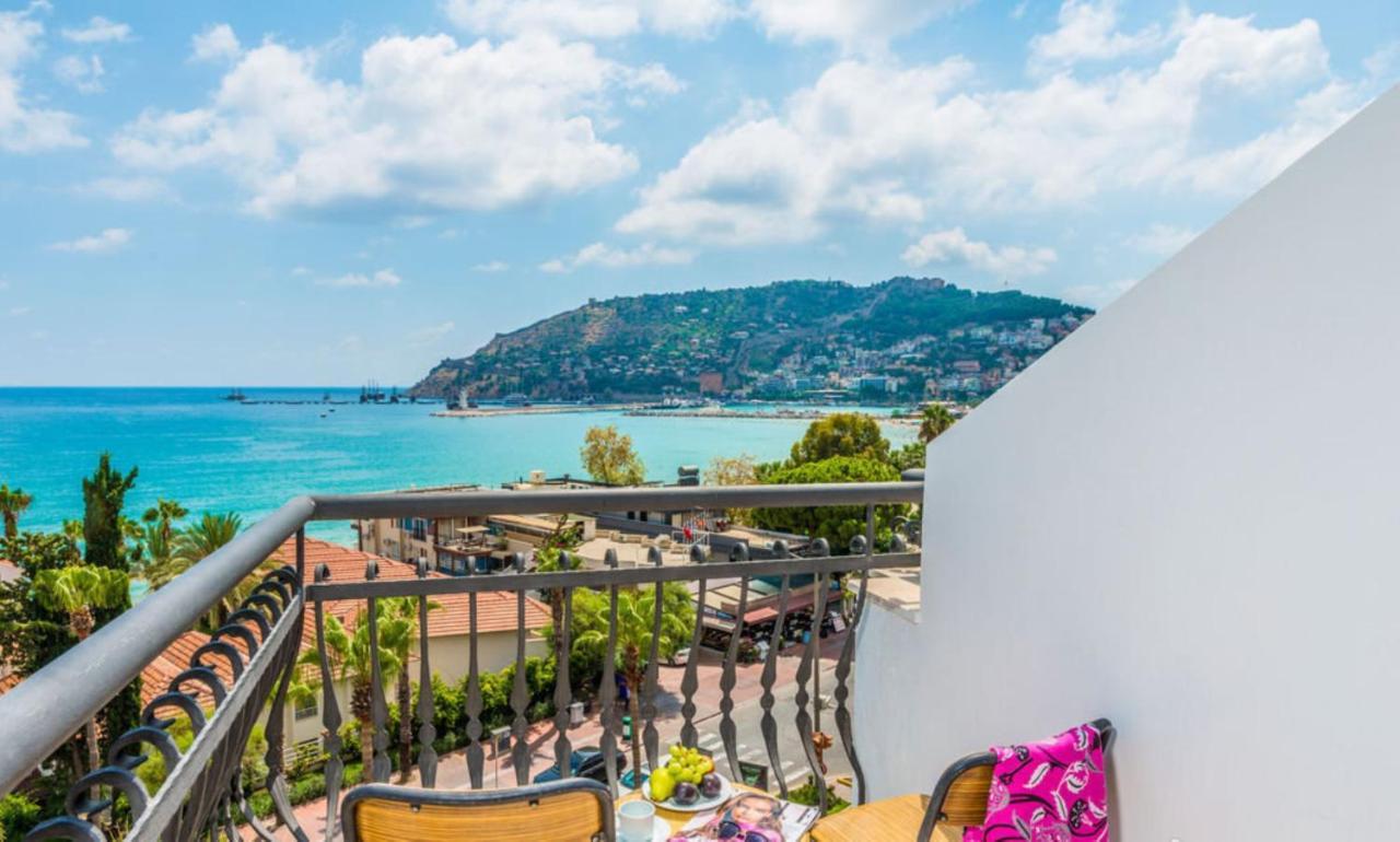 Boulevard Otel Αλάνια Εξωτερικό φωτογραφία